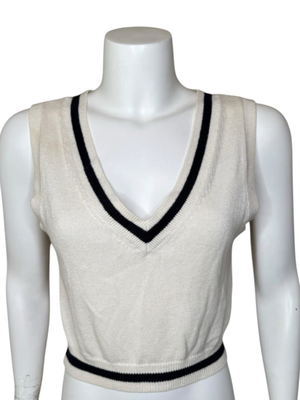 Aritzia Sunday Best Wool Sweater Vest S V-neck Cropped Cream Ivory Navy Blue